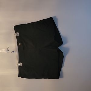 Women's Ann Taylor Signature Fit Shorts | Size  16